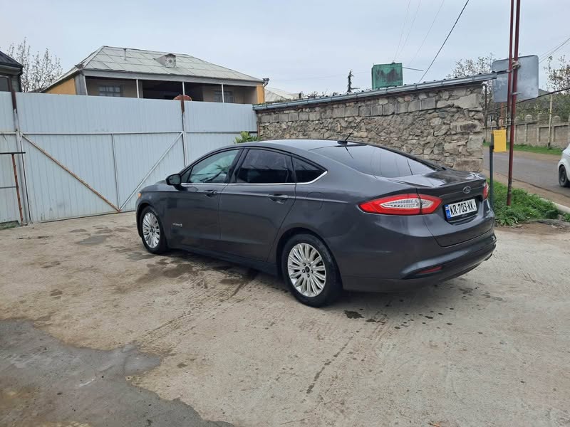 Автомобиль — 20 155 150 долларов