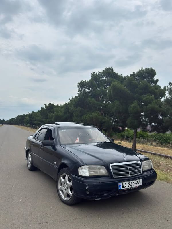 Mercedes-Benz 1996
