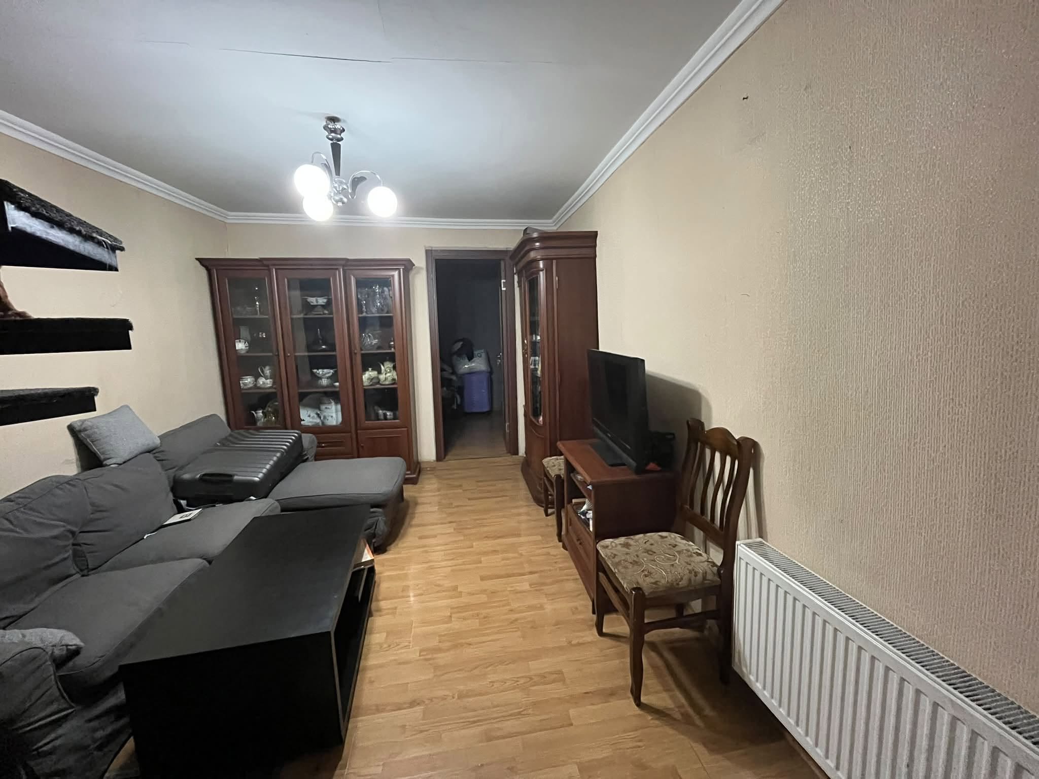 Продаётся 5-комнатная квартира, Тбилиси — $90,000