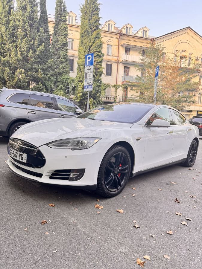 იყიდება განვადებით !!! წინასწარი შენატანი: 1,280 2016