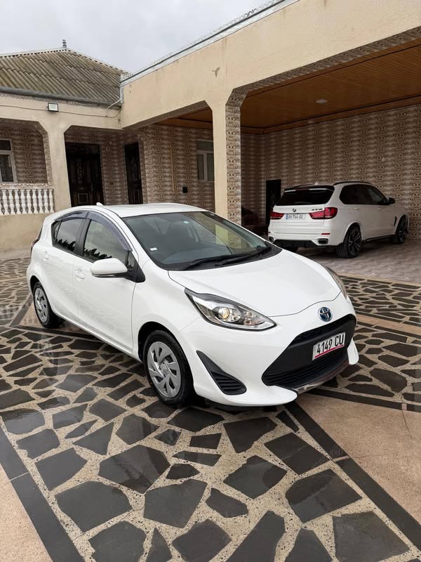 Avtomobil 2020 — 5,600$