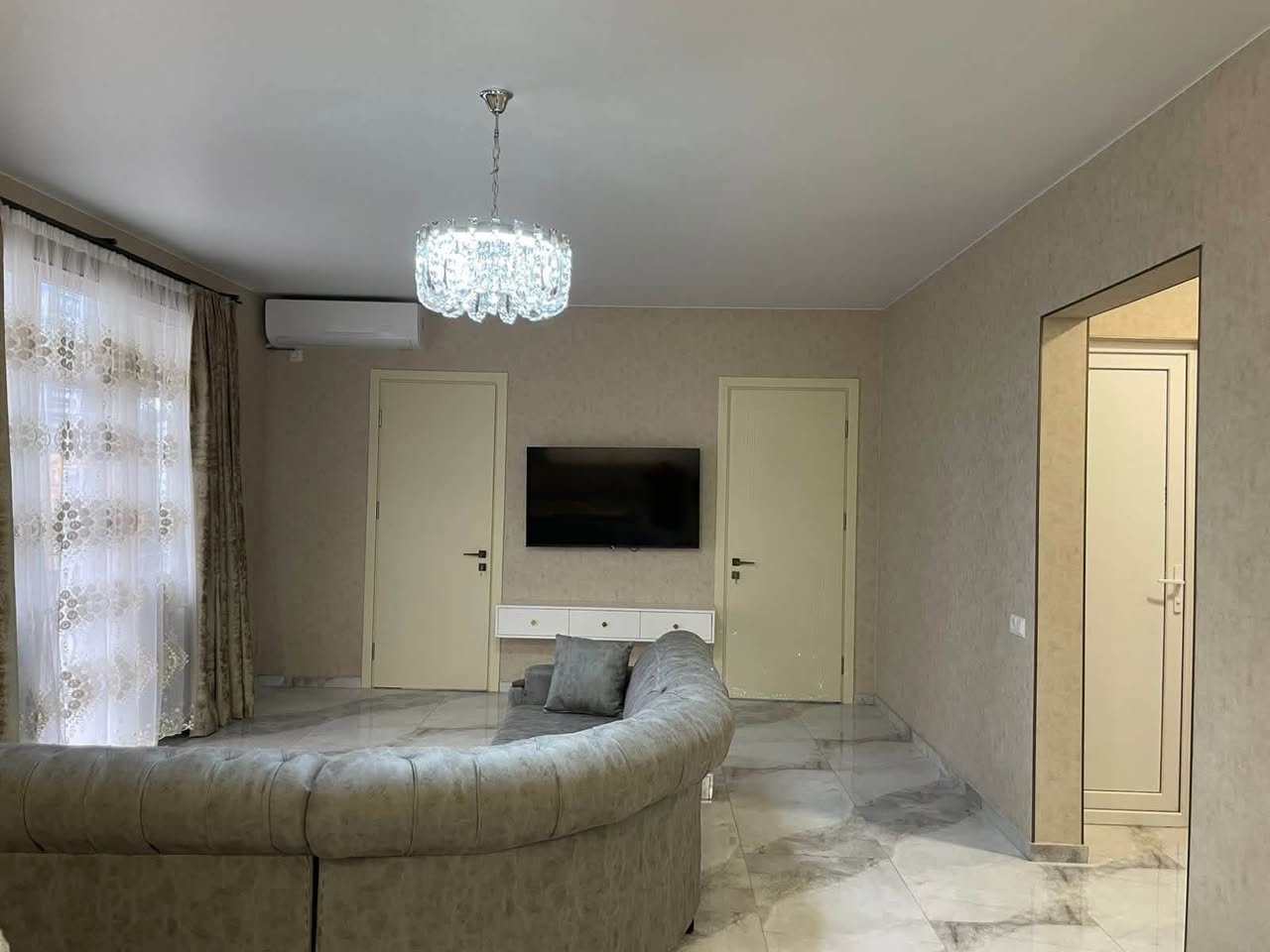 🏠 AYDA 2 AYDINLIK ODALI DAİRE 700$'a KİRALIK