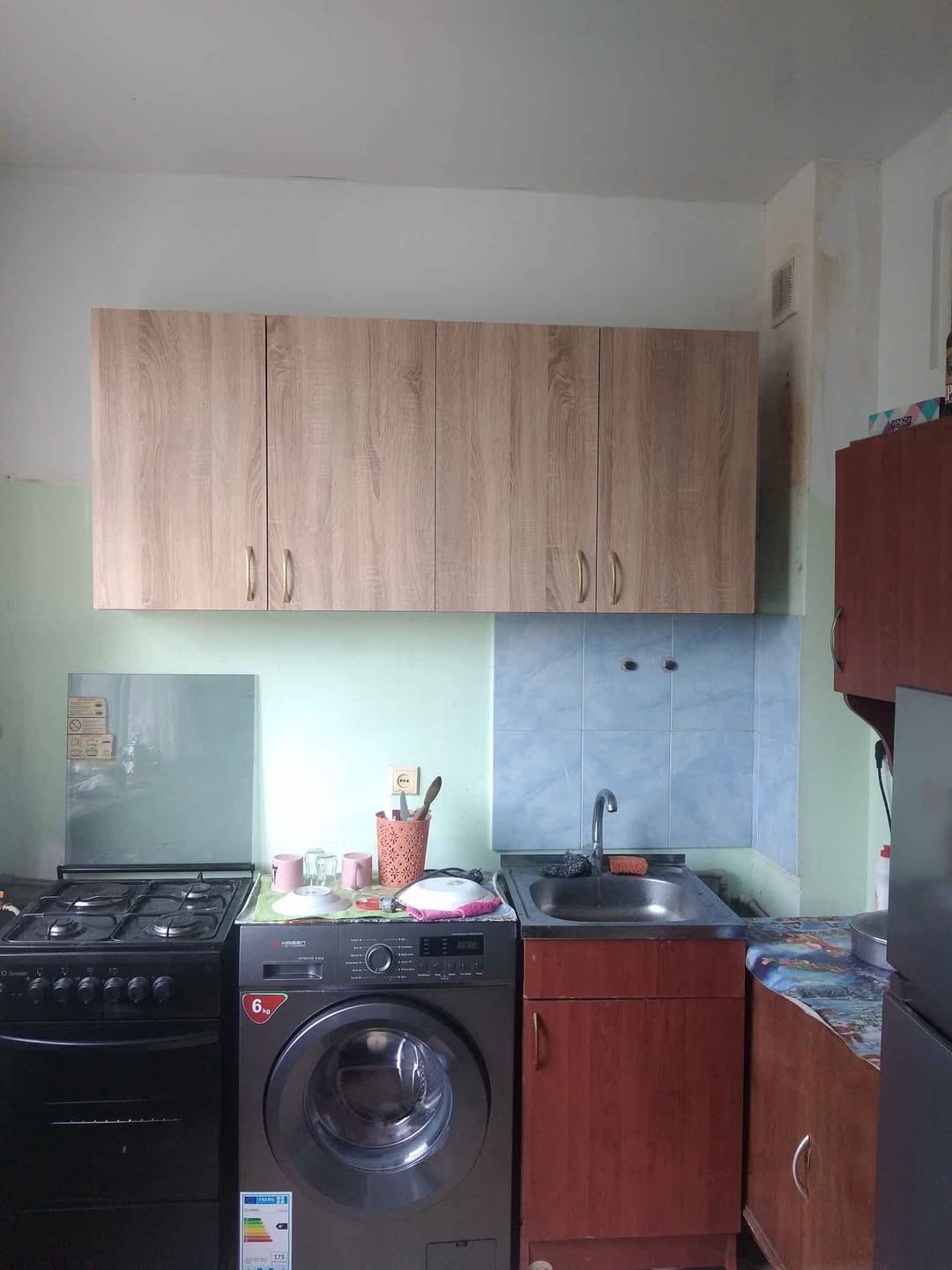 Kutaisidə 1 otaqlı mənzil kirayəyə verilir 400