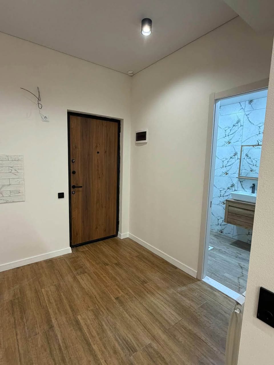 2 otaqlı mənzil satılır, Tbilisi — $82,000