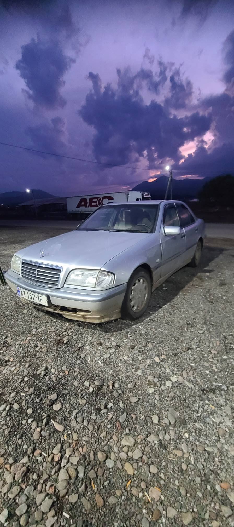 Car - 3500 lari