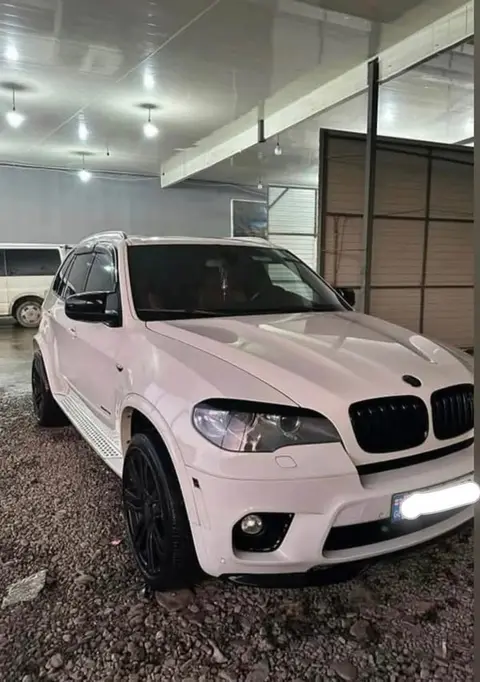 ავტომობილი