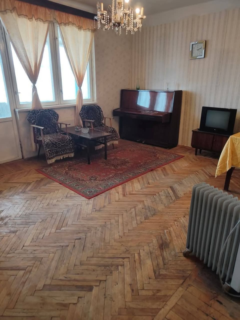 Ջերմուկ քաղաքում Տրվում է Երկարաժամկետ վարձով — 70,000֏