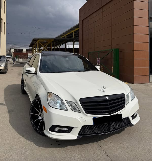 Mercedes-Benz 2011