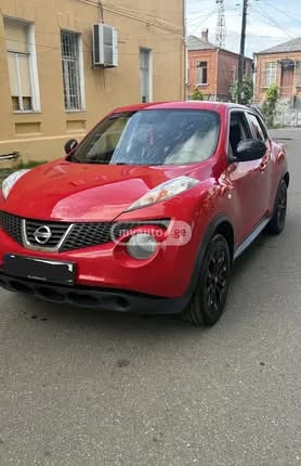 იყიდება nissan juke გამოშვების წელი:2014 ფასი:5900$