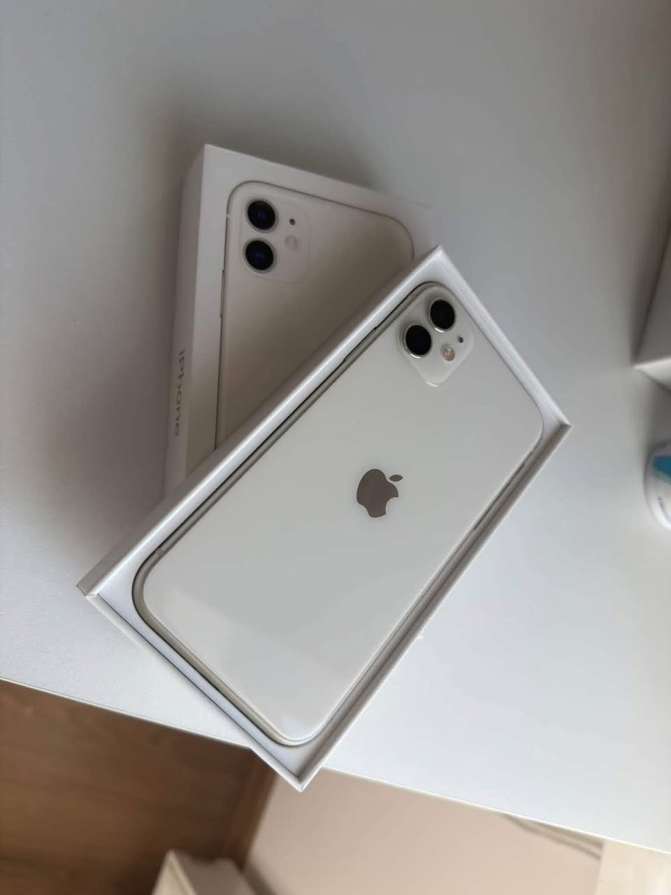 iPhone 11 128 GB 430 lara