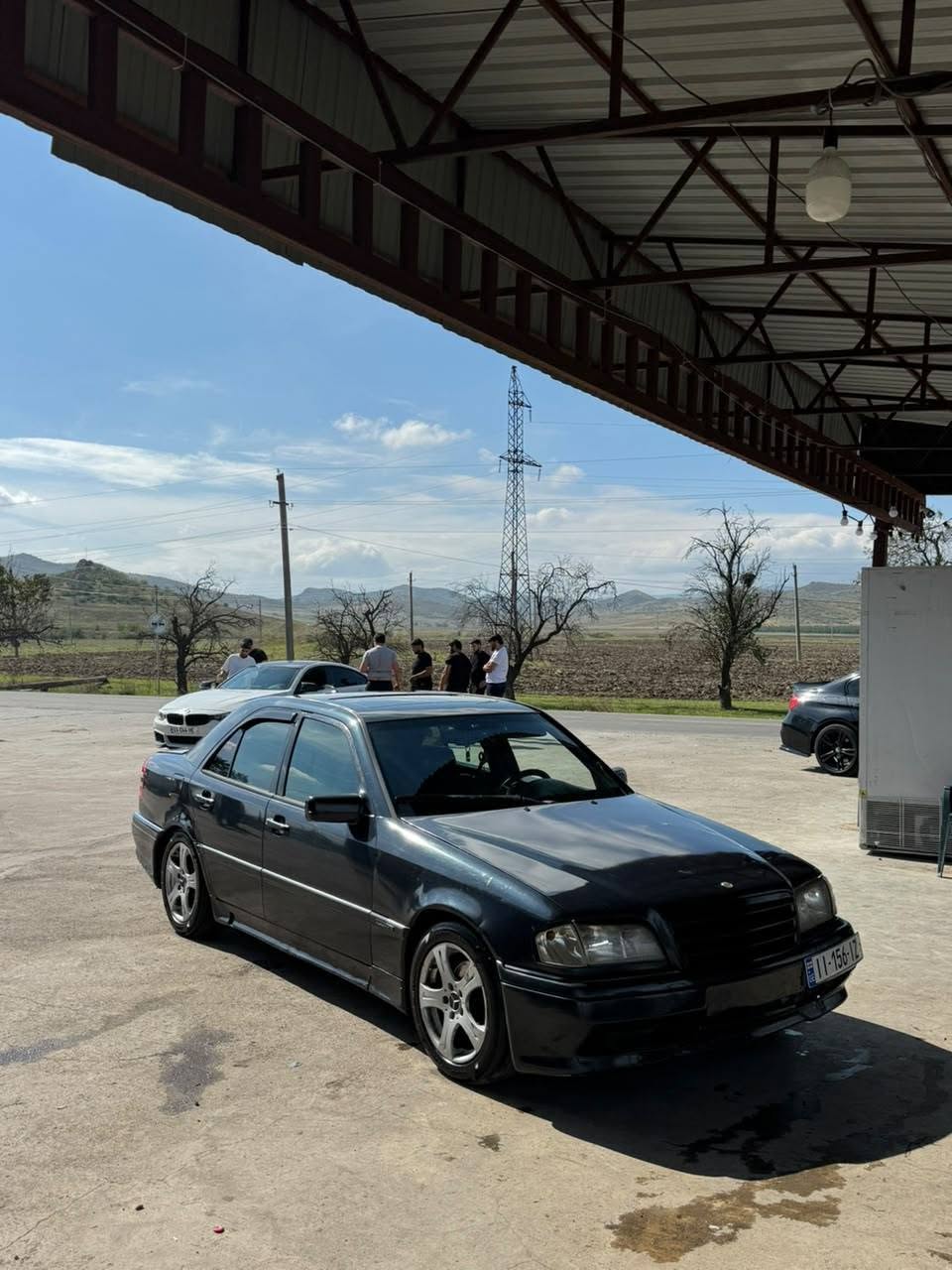 Avtomobil 1995 — 3,700₾