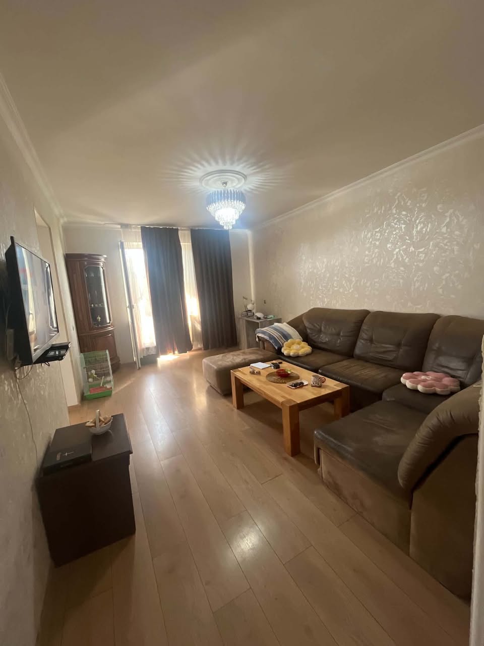 იყიდება ბინა, რუსთავი — $93,000