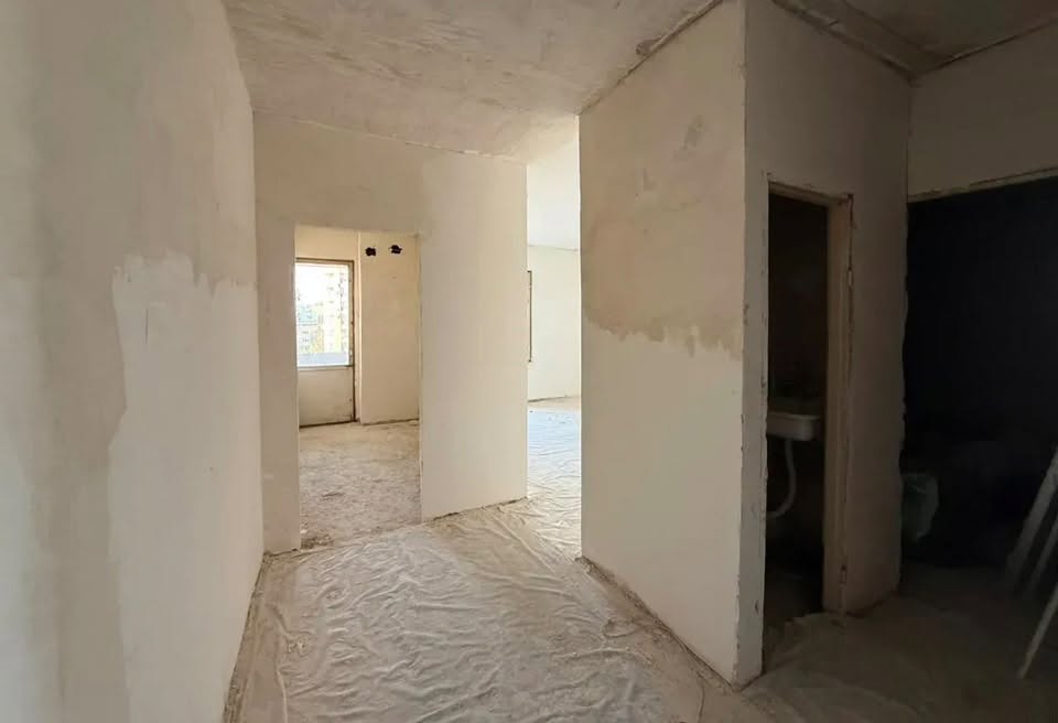 Satılık daire Erebuni alışveriş merkezinin yakınında