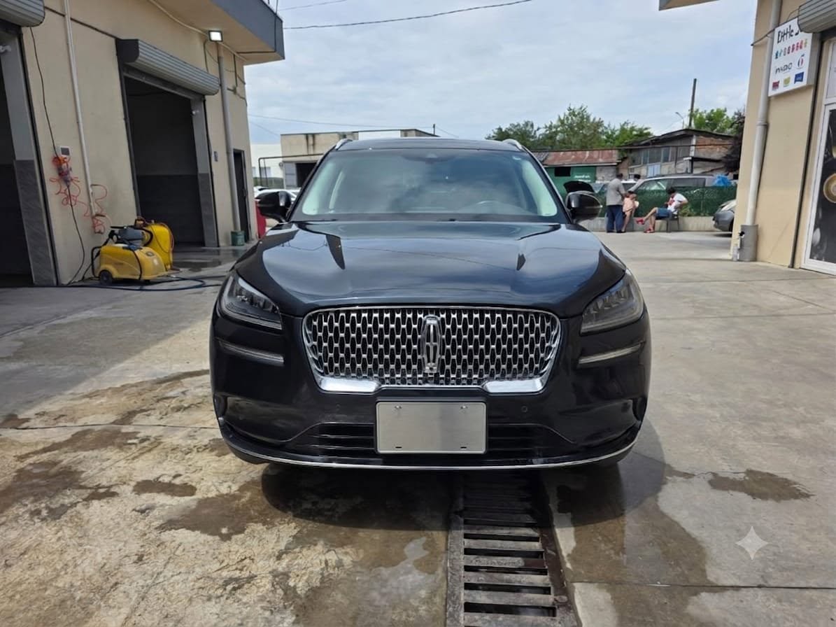 Lincoln Corsair 2020 — 17,600$