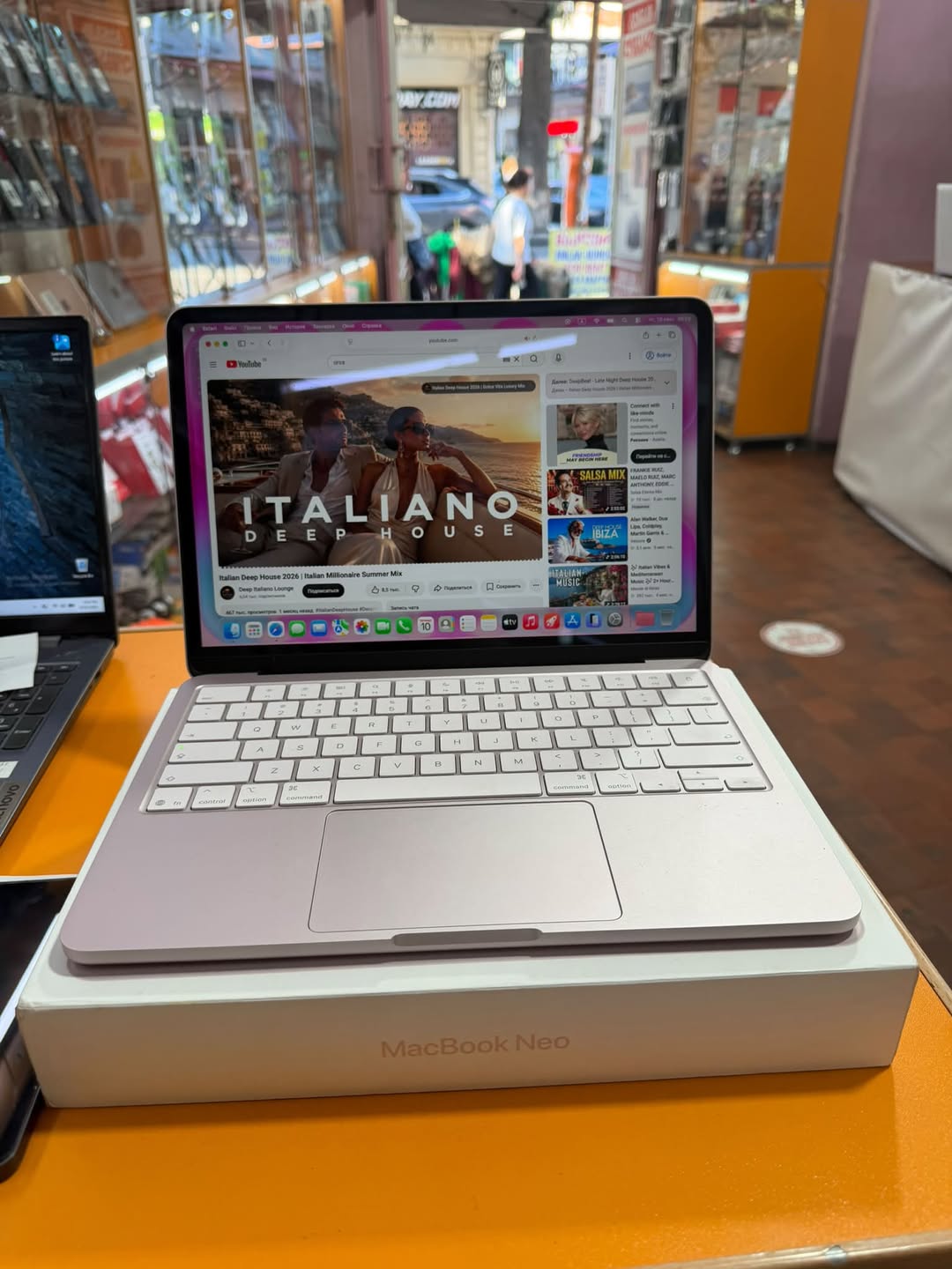 💻🔥 იყიდება MacBook Neo — ახალივით — 1,600₾