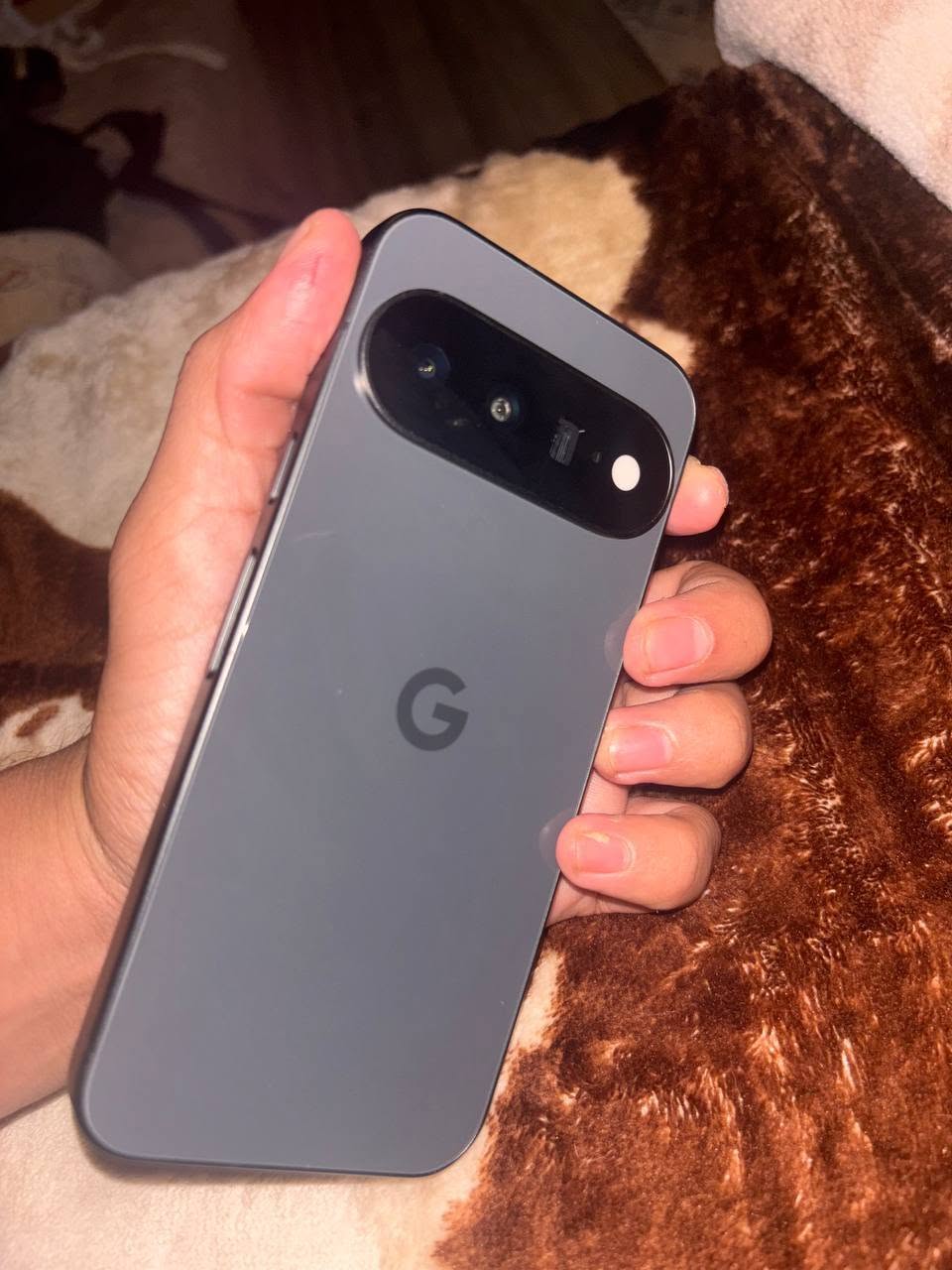 იყიდება Google Pixel 11 მეხსიერება: 256