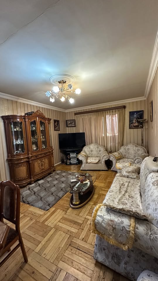 Տների առք ու վաճառք | Facebook