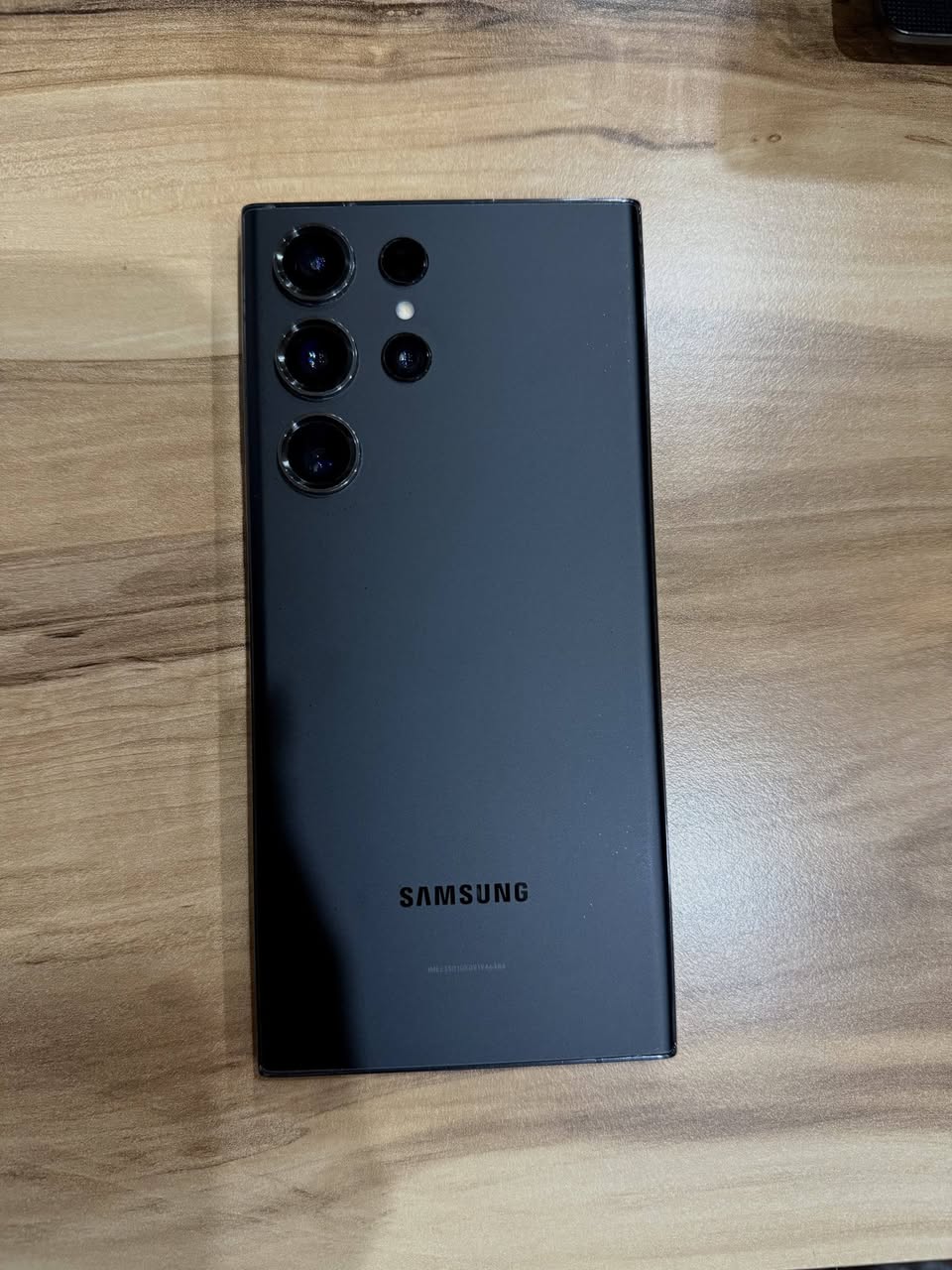 📱 იყიდება Samsung Galaxy S23 Ultra — 1,450₾