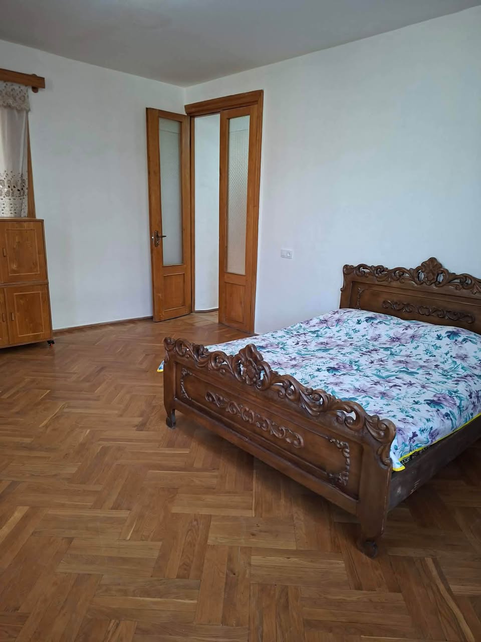 ქირავდება ბინა, ქუთაისი