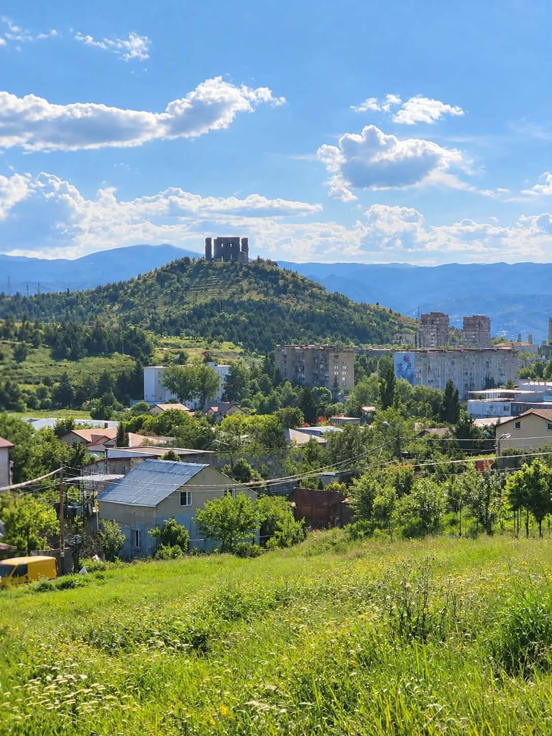 Torpaq sahəsi, Tbilisi
