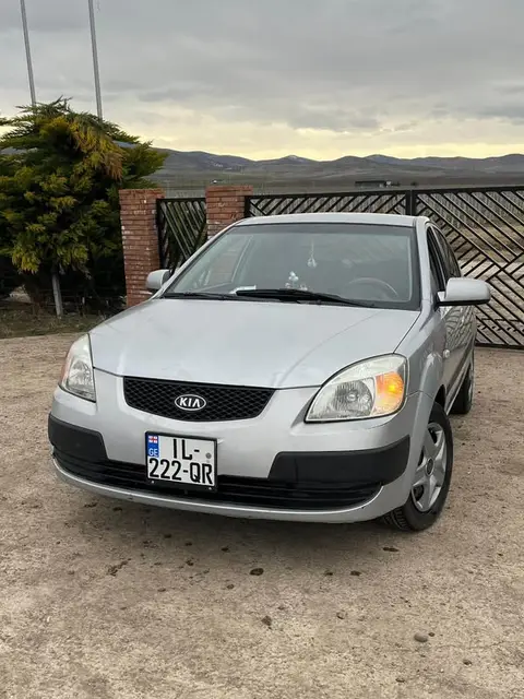 Kia Rio 2005