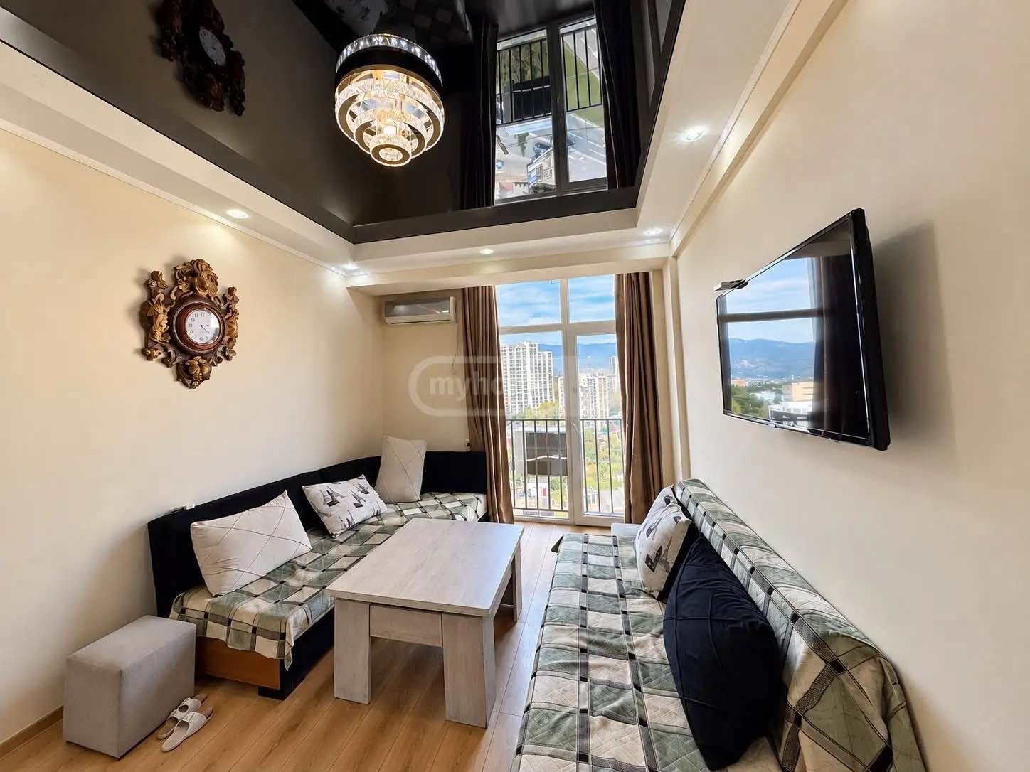 იყიდება 4-ოთახიანი ბინა, თბილისი — $135,000