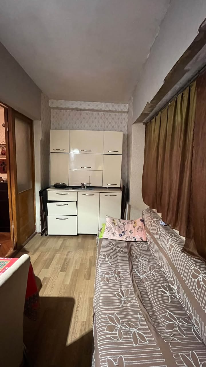 იყიდება 2-ოთახიანი ბინა, რუსთავი — $62,000