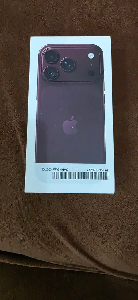 იყიდება გაუხსნელი 18Pro 512GB ფასი 4500 — 4,500$