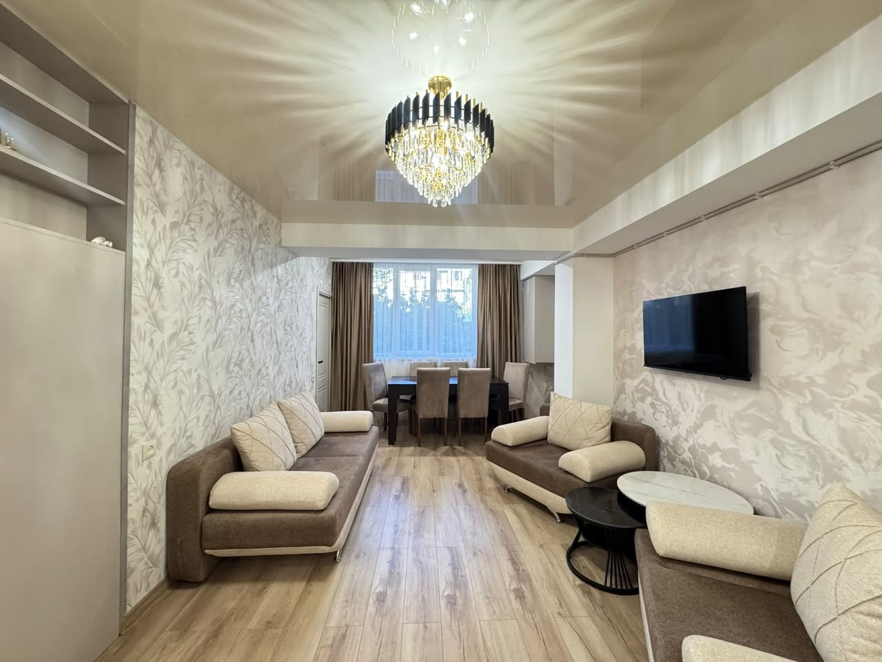 A beautiful 3-room apartment is for sale — $165,000