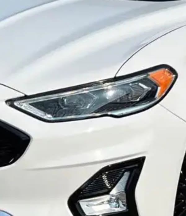 Avtomobil