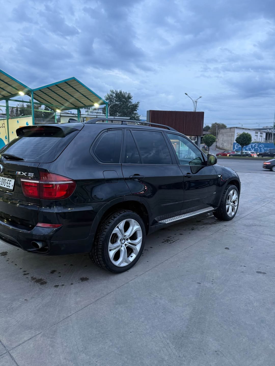 X5 E70 2011 — 8,900$