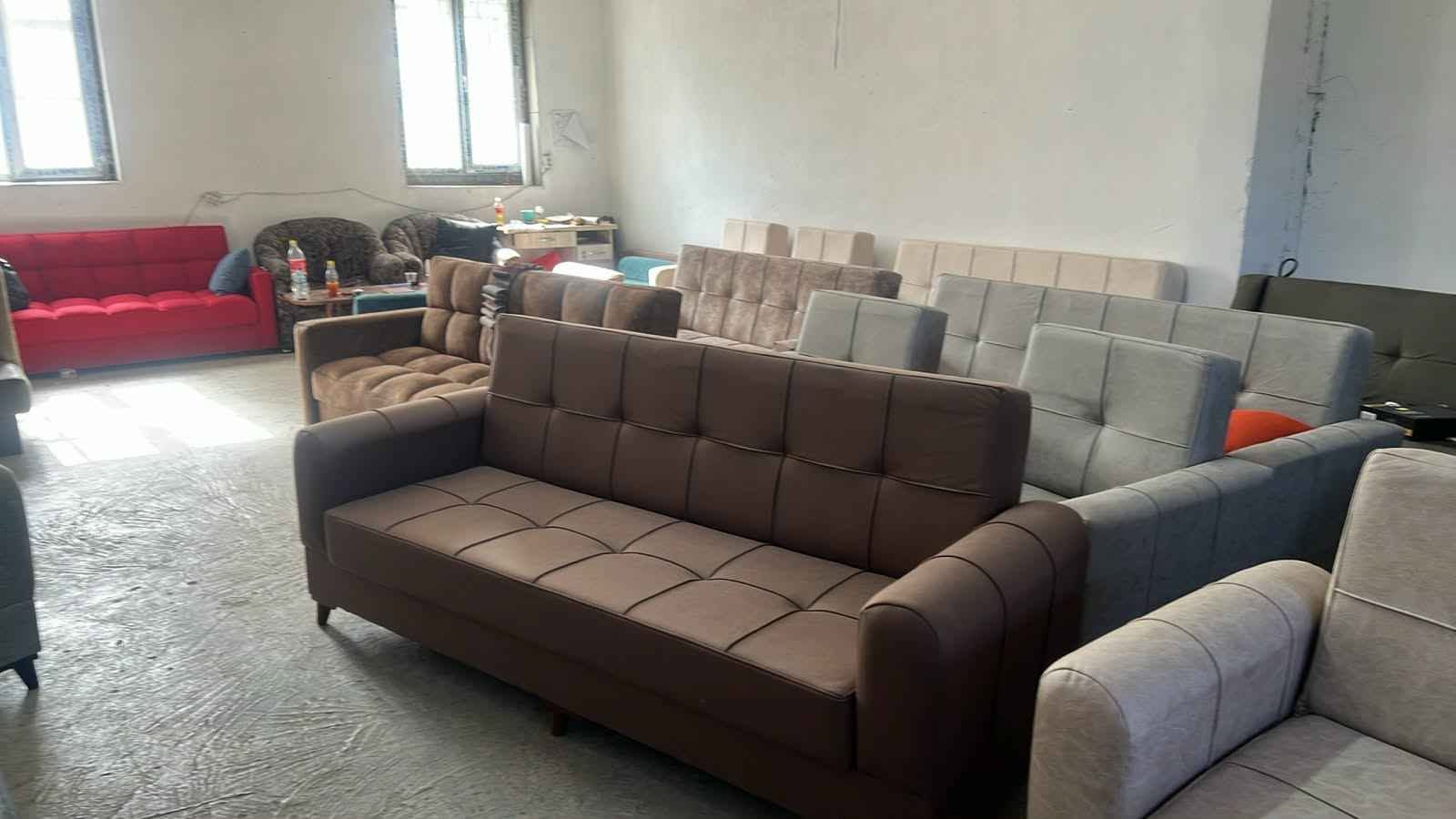 Divan 210 sm ölçüsündə hazırlanır, açılır — 500₾