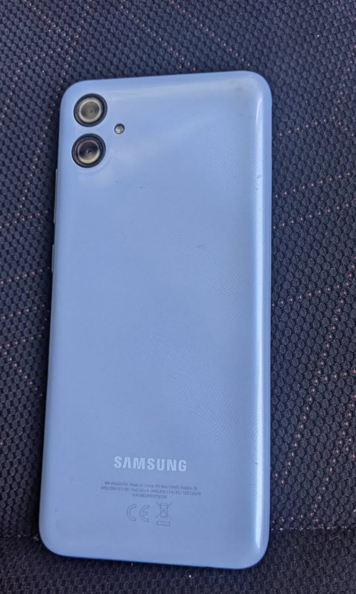 Վաճառվում է Samaung Galaxy A04E հեռախոս, գինը՝ 85₾
