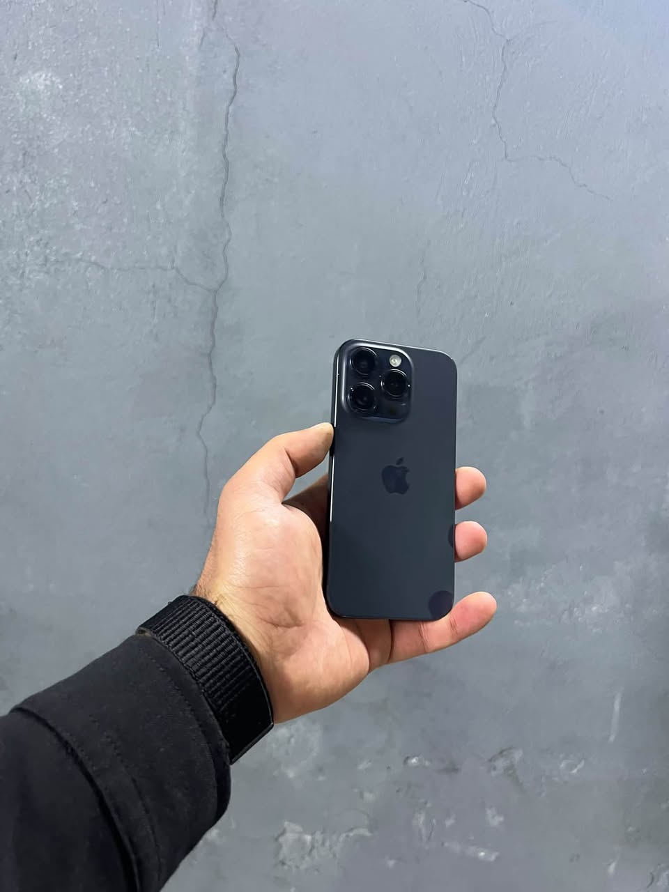 iPhone 15 Pro, original screen, exchange