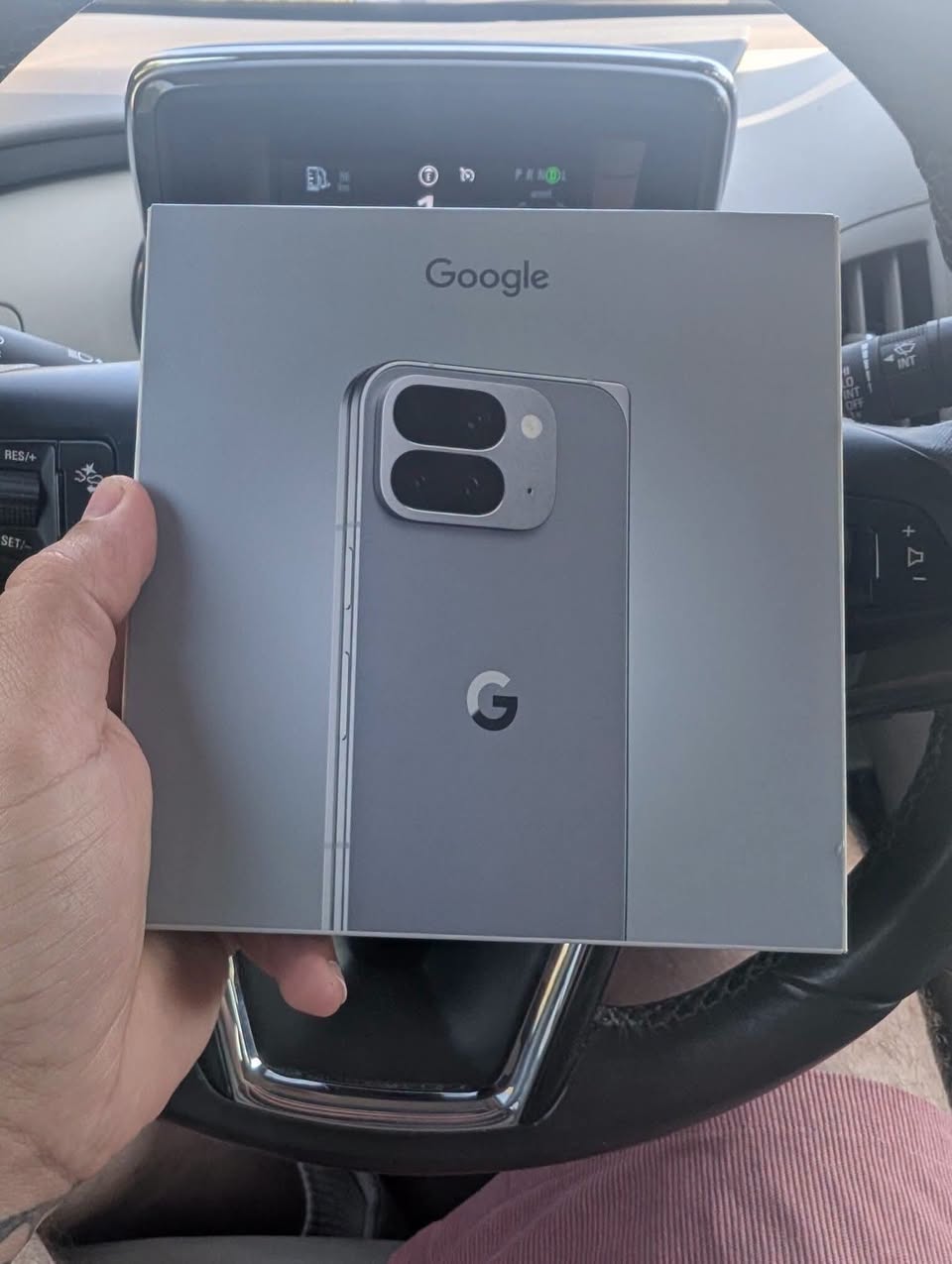 google pixel 10 pro fold 256GB — 3,450₾