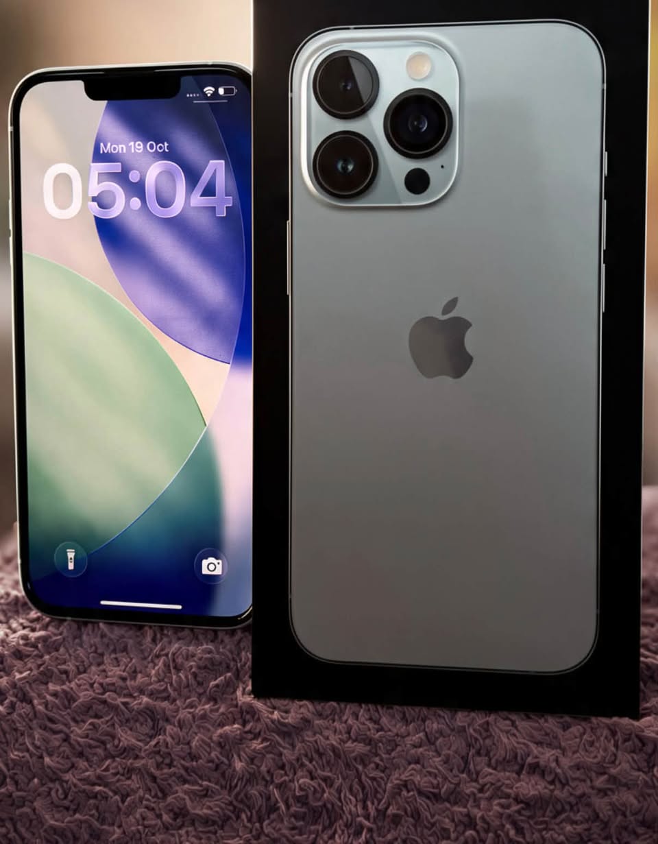 იყიდება iPhone 13 Pro — 128 — 1,000₾