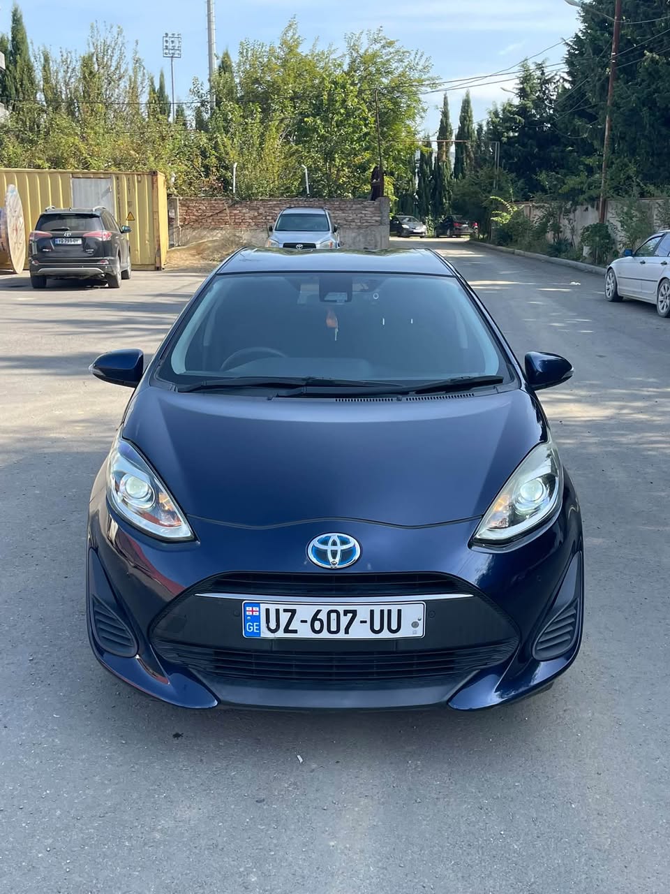 Toyota 2018 — 8,500$