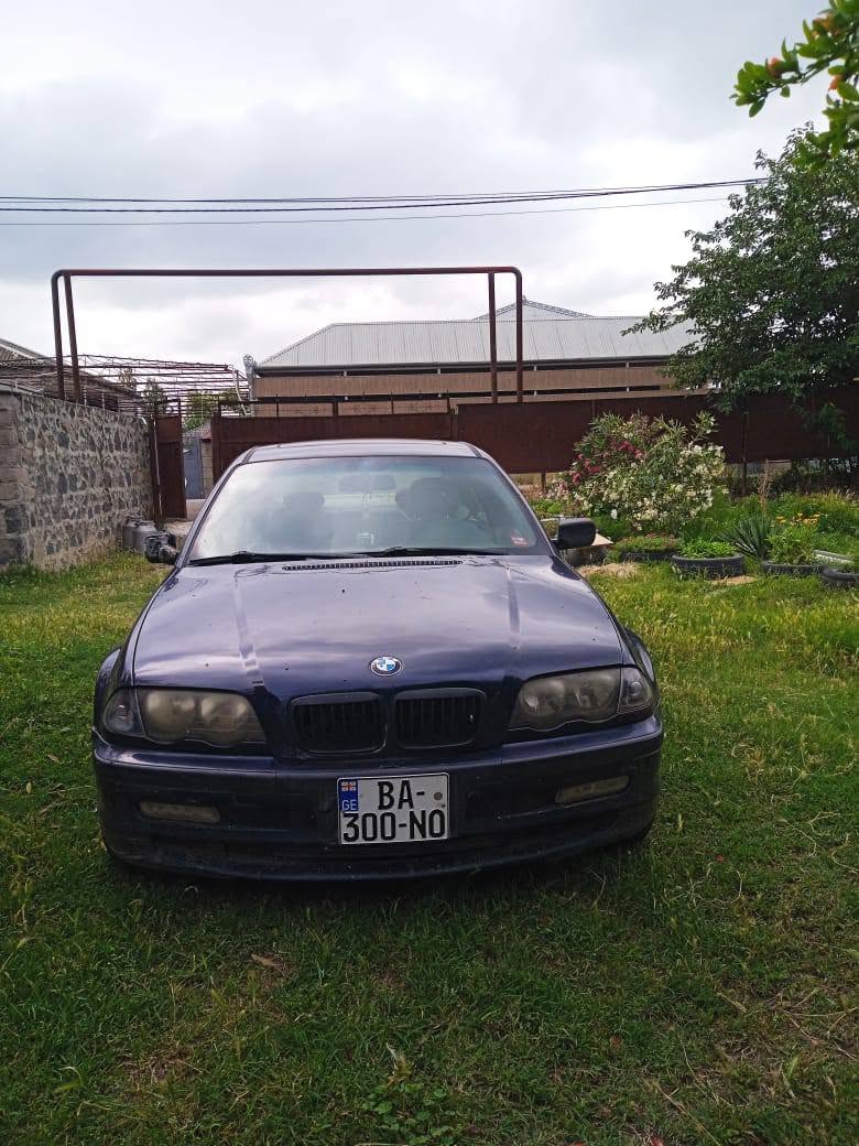 BMW E46 1999 — 2,600$