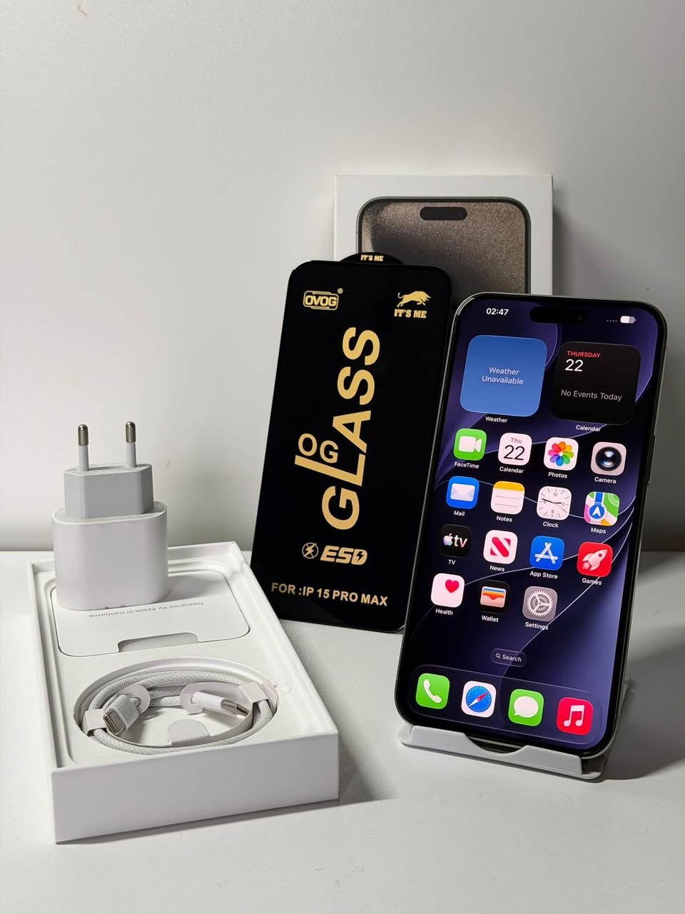 Apple iPhone 15 Pro Max 256GB 2000