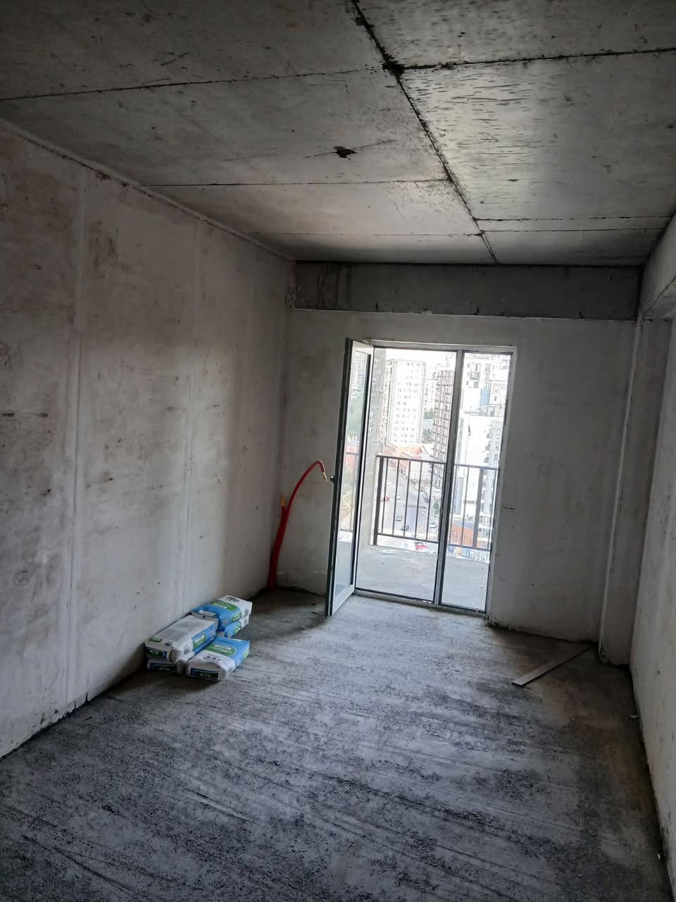 იყიდება ბინა, თბილისი — $51,500