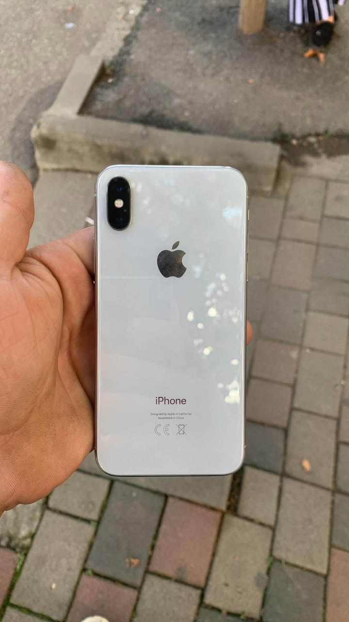 iPhone X 64GB, ბატარეა 100%