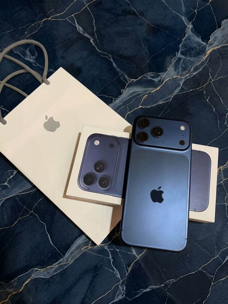 iPhone 17 Pro Max 256GB, 98% ბატარეა