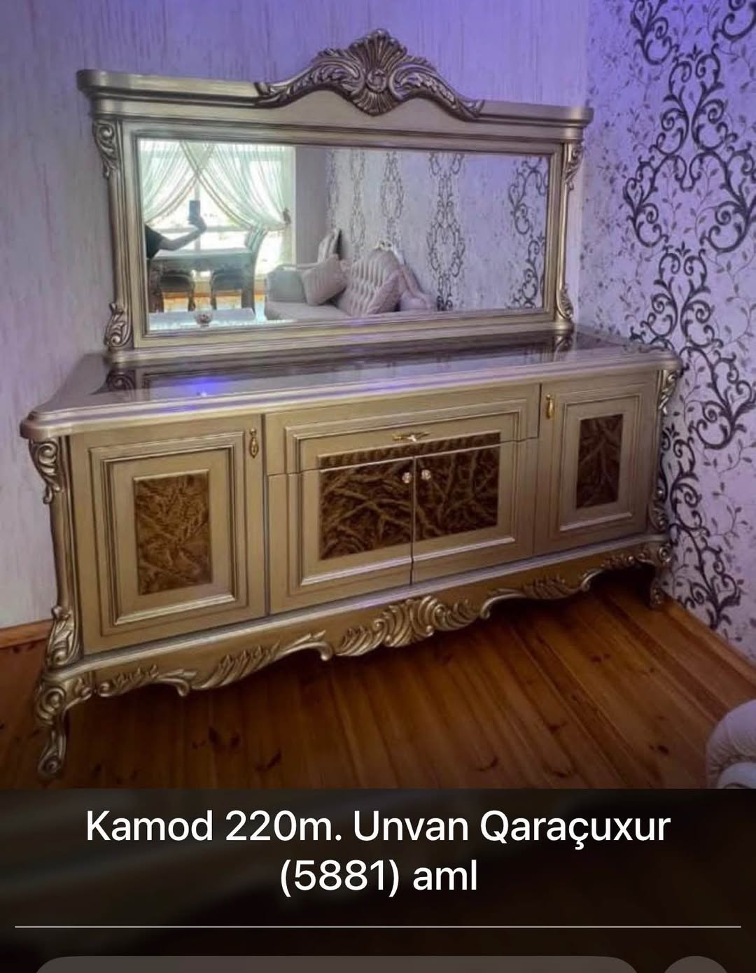 Kamod 220m güzgülü, ideal vəziyyətdə