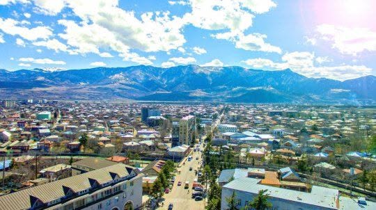 ქირავდება ქალაქ ხაშურში სააკაძის ქუჩაზე ერთ — 400₾
