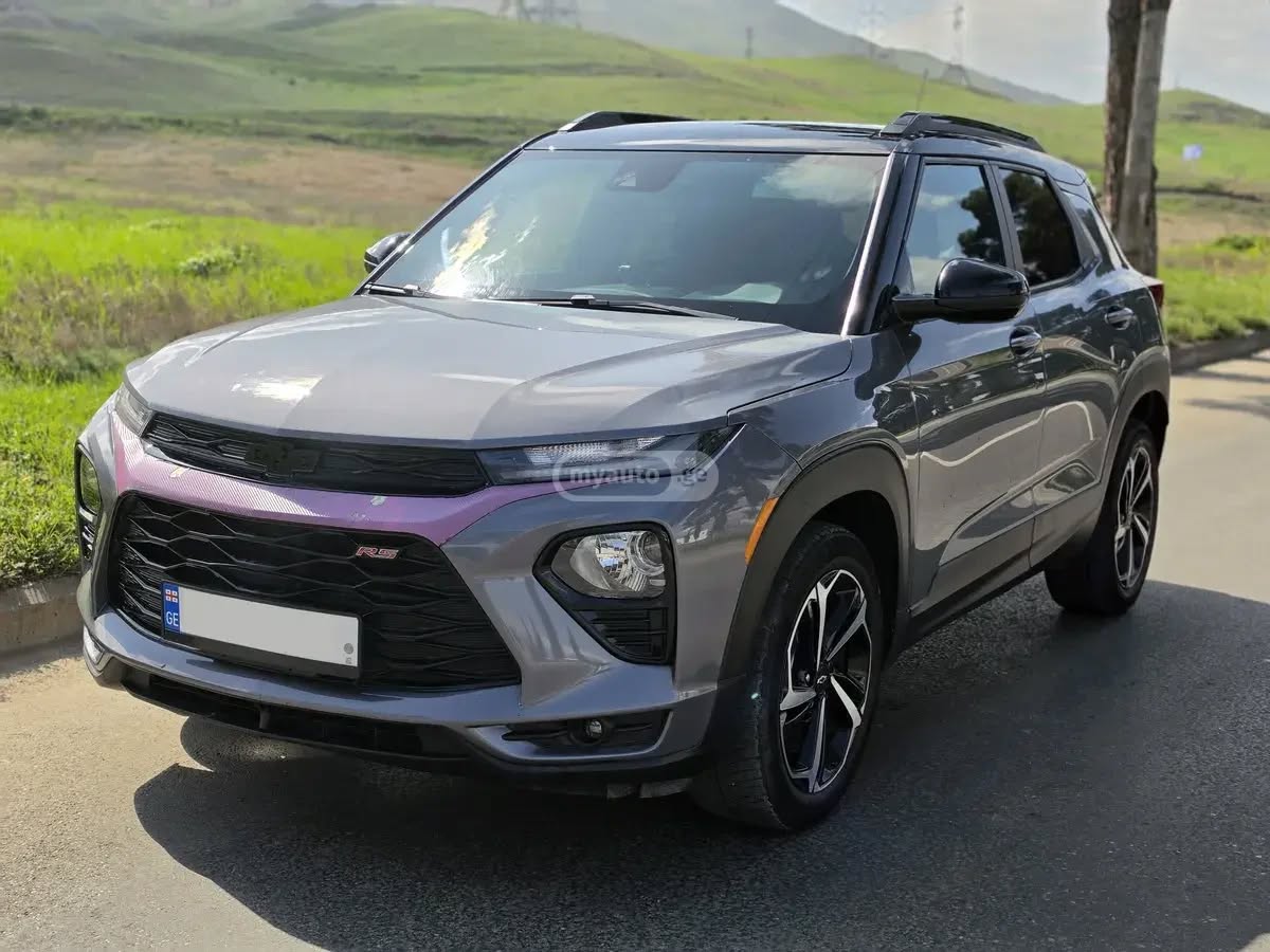 Chevrolet Trailblazer 2021 — 10,000$