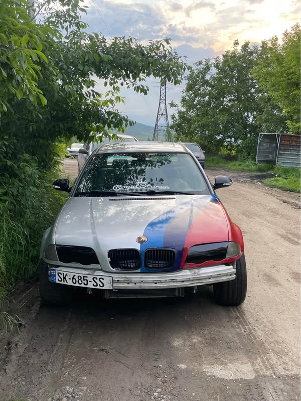 Avtomobil 2000 — 2,200$