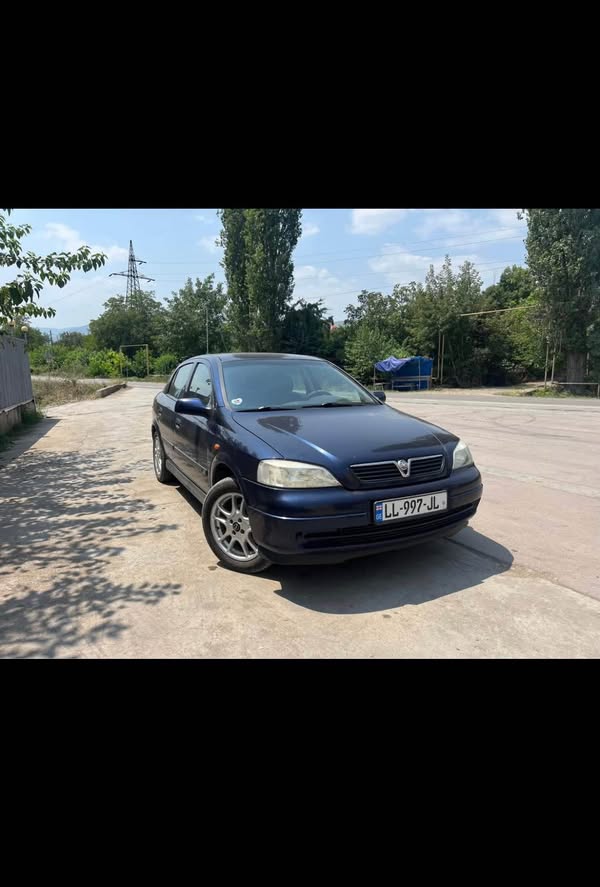 Avtomobil 1998 — 2,700$