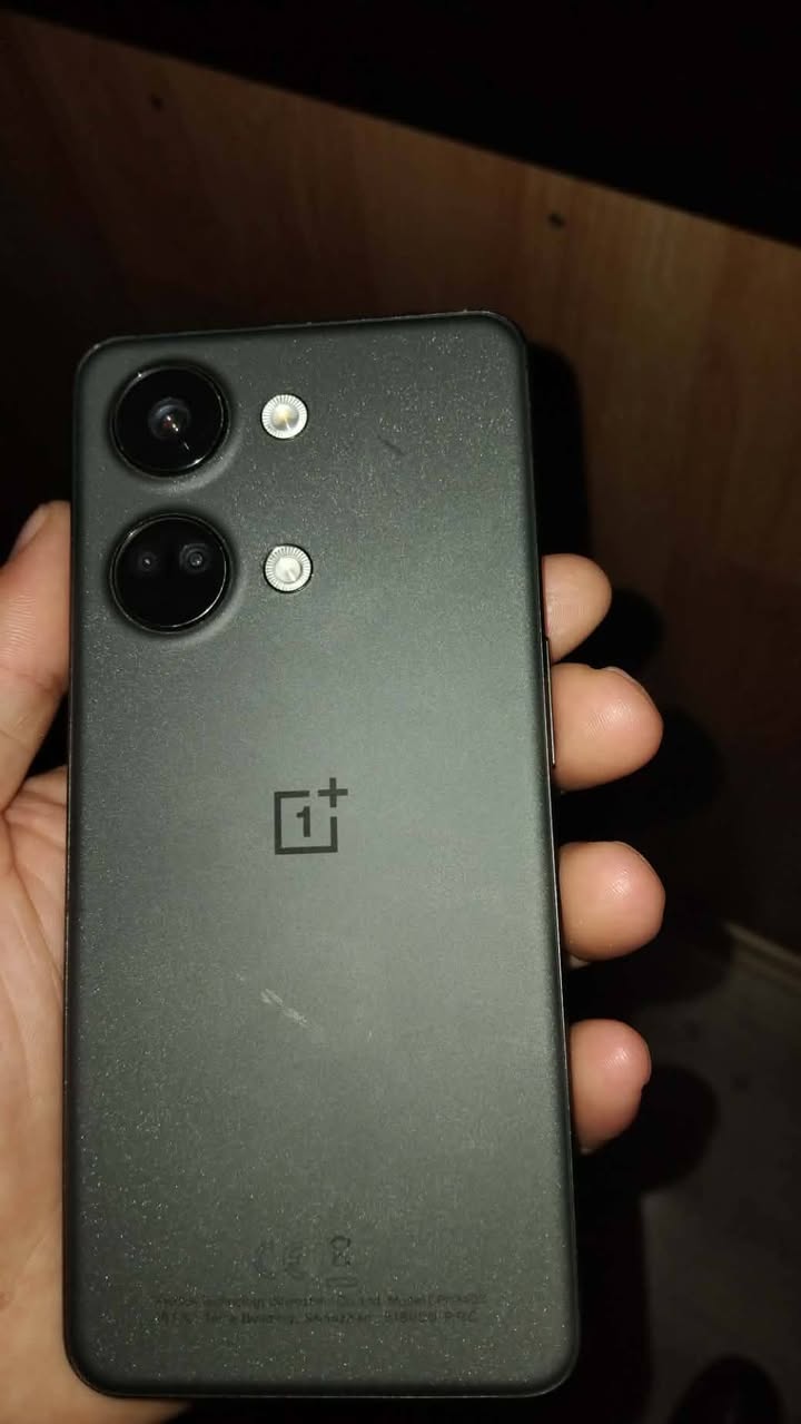 Satılık oneplus nord 3 300₺ye