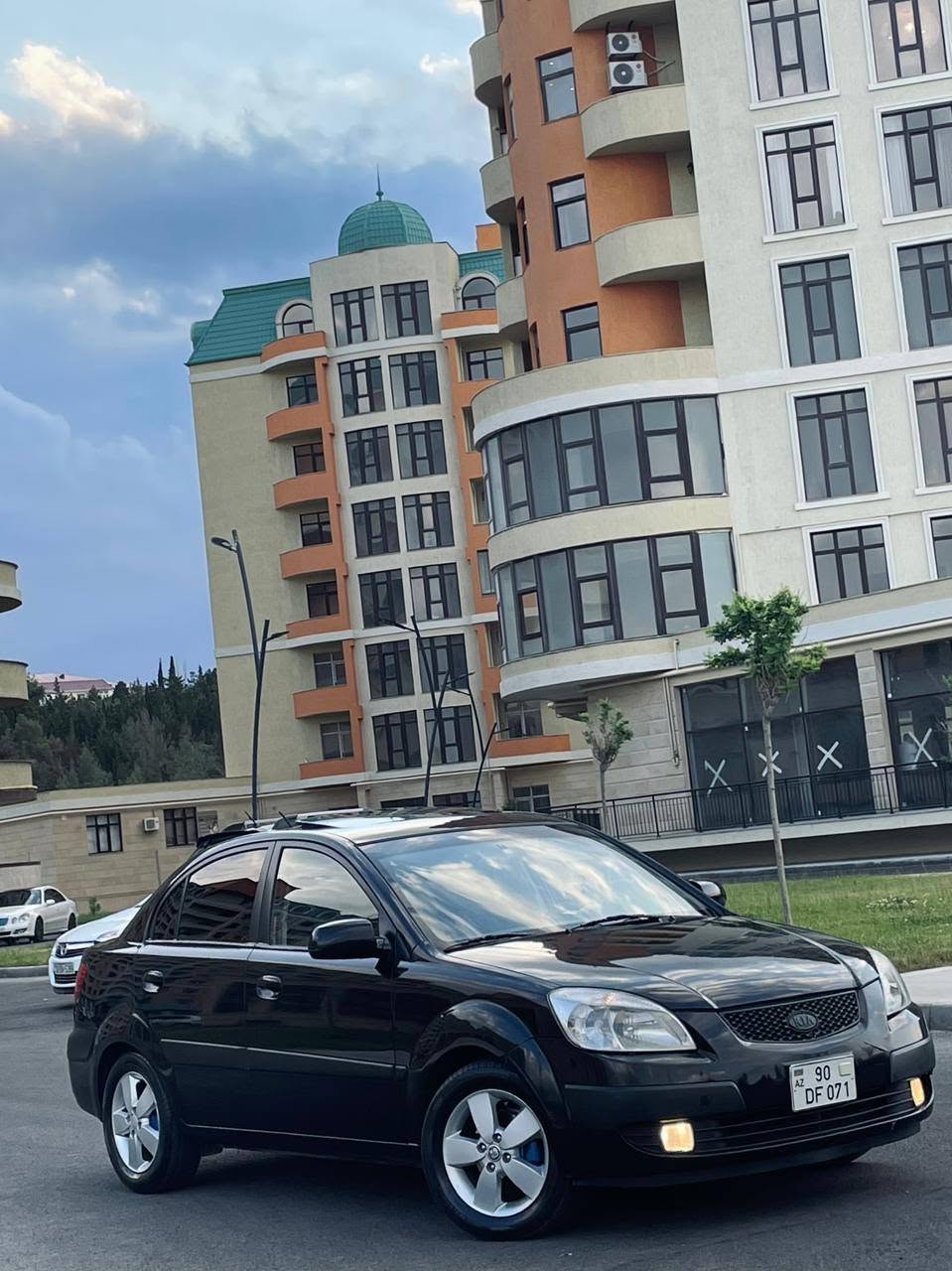Kia 2008 — 11,400₼
