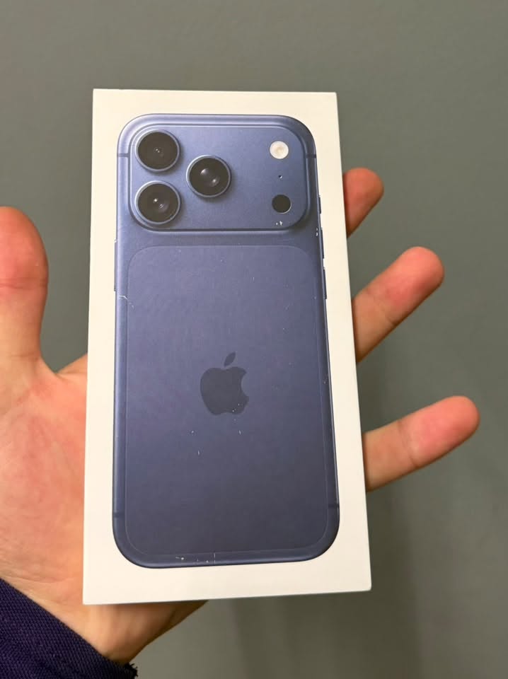 17 Pro E-Sim 256 GB Deep — 3,100₾